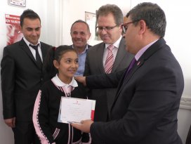 Beyşehirde yarışmalarda dereceye giren öğrencilere ödül