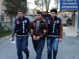 Polis geliyor korkusuyla torbacıyı ezmiş
