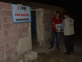 Sarayönü’nde gıda yardımları sürüyor