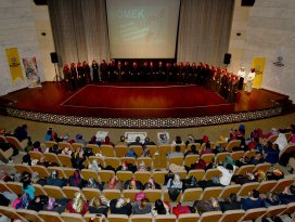 KOMEK’ten duygu dolu ve anlamlı bir program