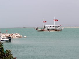 Şeb-i Arus törenlerini izleyenlere tekne gezisi hediyesi