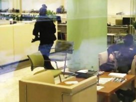 Türk bankalarına kar maskeli baskın!