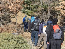 Doğaseverlerden Yakamanastır Tabiat Parkına doğa yürüyüşü