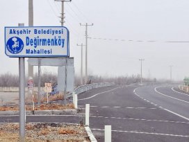 Akşehirde yeni mahallelere yeni tabela