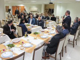 Başkan Hançerli müteahhit firmalarla bir araya geldi