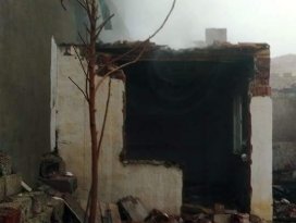 Kulu’da mermer atölyesinde yangın