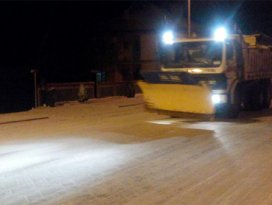 Çumrada fen işlerinin gece mesaisi