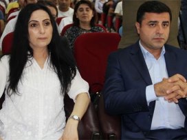 Demirtaş ve Yüksekdağ topun ağzında!