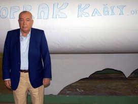 Ünlü iş adamı Halis Toprak hayatını kaybetti