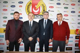 Vali Muammer Eroldan Cemiyet’e ziyaret