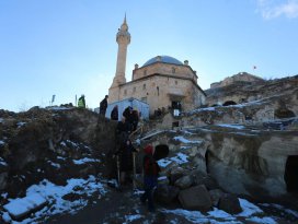 Konya Heyeti dünyanın en büyük yeraltı yerleşiminde incelemelerde bulundu