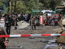 Afganistanda intihar saldırısı: 13 ölü