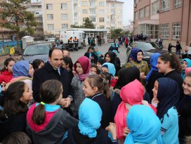 Başkan Altay, öğrencilerle buluşmaya devam ediyor