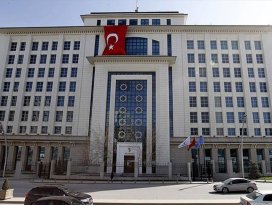 Davutoğlu, Doğu ve Güneydoğu milletvekilleriyle bir araya geldi