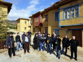 Karamanlı fotoğraf tutkunları, Beyşehir’e hayran kaldı