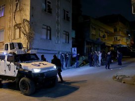 İstanbulda kahvehaneye silahlı saldırı: 1 ölü