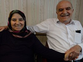 Yarım asırlık aşkına böbreğini verdi