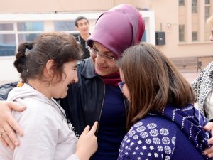 Meram Belediye Başkanı Toru, öğrencilerle bir araya geldi
