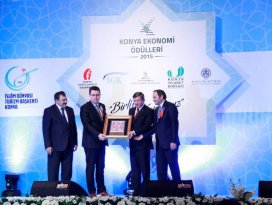 Başbakan’ın elinden Konya Şeker ve Panagro’ya 5 ödül