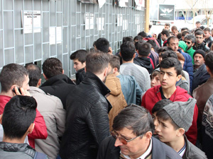 Konya’da kupa maçı bileti izdihamı