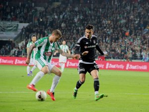 Torku Konyaspora elenen Beşiktaşa şok!