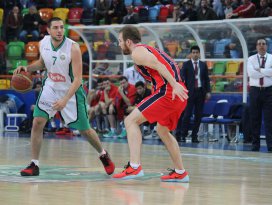 Torku Konyaspor evinde yenildi! 95-100