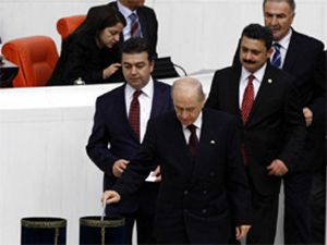 Bahçeli teklifin kabulu için ne dedi?