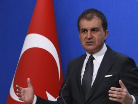 AK Partide 4 isme ihraç