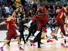 Galatasaray Odeabank finale yükseldi