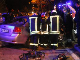 Tıp öğrencileri kaza yaptı: 2 ölü, 2 yaralı