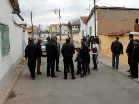 6 yaşındaki Yasinle ilgili ihbar polisi harekete geçirdi