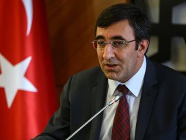 Yılmaz: Yatırımcıları davet ediyorum
