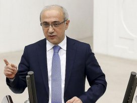 Biz zikzak yapan parti değiliz