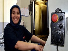 İşin başına geçti, atölyeyi fabrikaya çevirdi