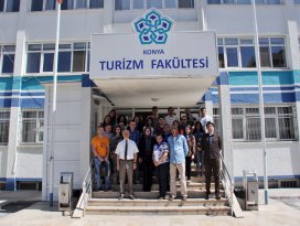 NEÜ Romanyalı misafirlerini ağırlıyor