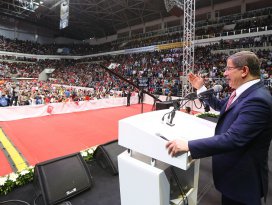 Başbakan Davutoğlu Konyada müjdeyi verdi