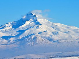 Erciyes Türkiyenin Alpleri oluyor