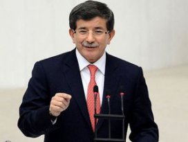 Davutoğlu Mecliste tarih dersi verdi
