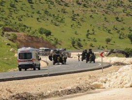Mardindeki terör saldırısında 12 polis yaralandı