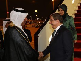 Davutoğlunun Katar ziyaretinde bir ilk