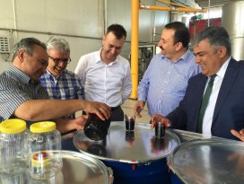 Başkan Özgüven’den konsantre fabrikasına ziyaret