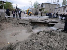 İpekyolunda teröristlerin verdiği zarar gün ağarınca ortaya çıktı