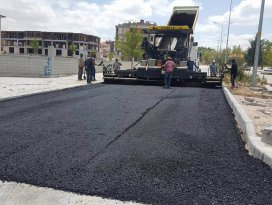 Cihanbeyli’de asfaltlama çalışmaları devam ediyor