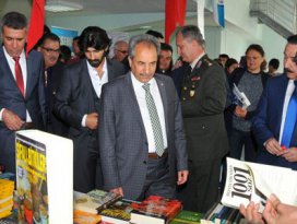 Akşehir 1 Milyon Kitaba Koşuyor
