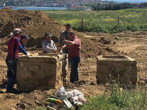 Tekirdağda iki lahit bulundu