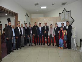 NEÜ’den “Mesnevi Tercümeleri Ve Şerhleri” sergisi