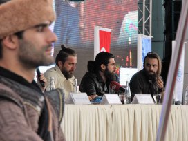 Diriliş Ertuğrul dizisi oyuncuları Konya’da
