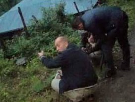 Halk silahlanıp dağ, taş PKKlı aradı!