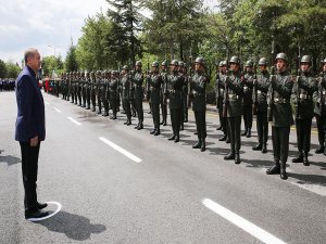 Erdoğan 2. Ordu Komutanlığını ziyaret etti