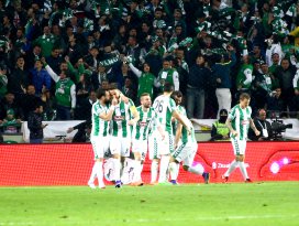 Konyaspor evinde “paşa”